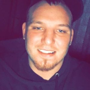 Meet your Posher, Zach